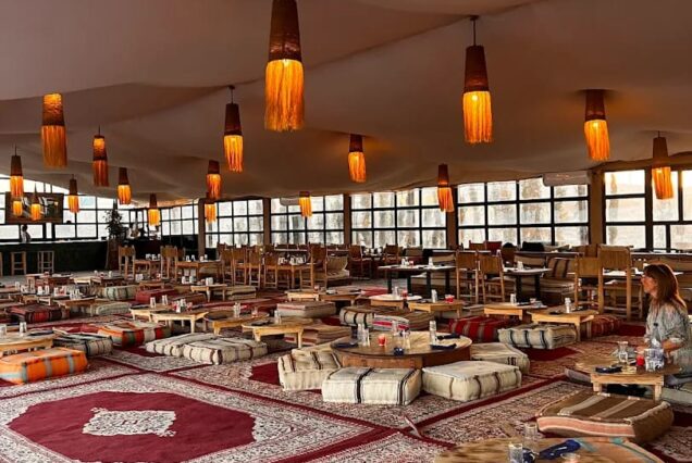 Dinner Show  in Agafay Desert